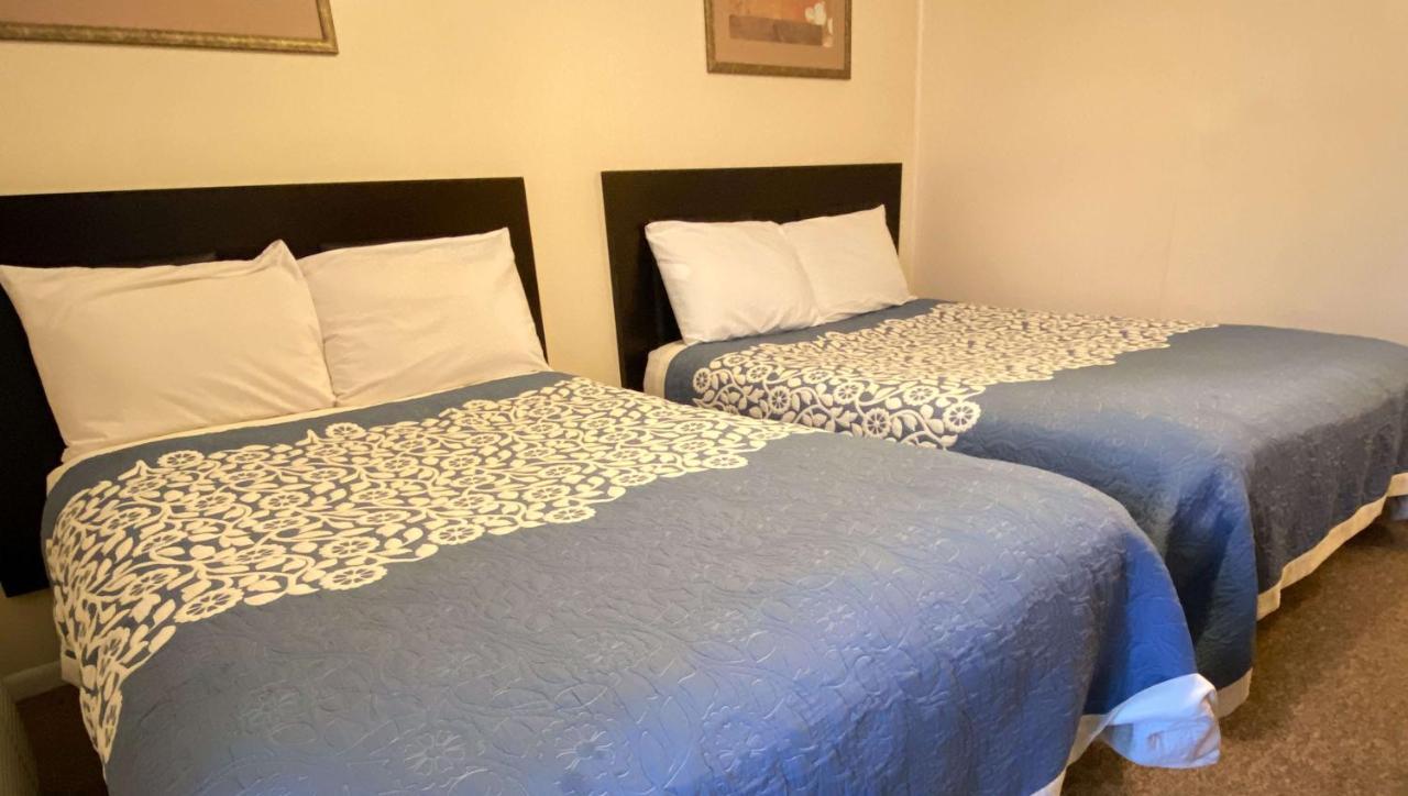 Country Place Inn And Suites White Haven Екстер'єр фото