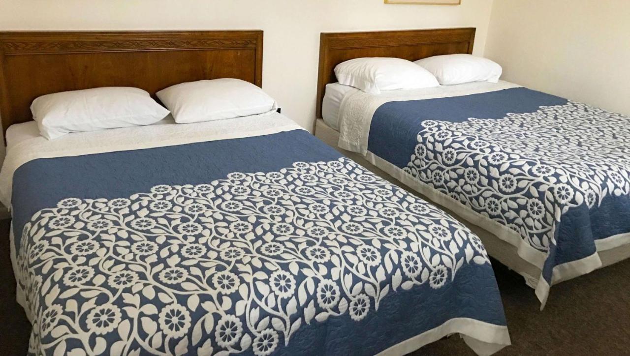 Country Place Inn And Suites White Haven Екстер'єр фото