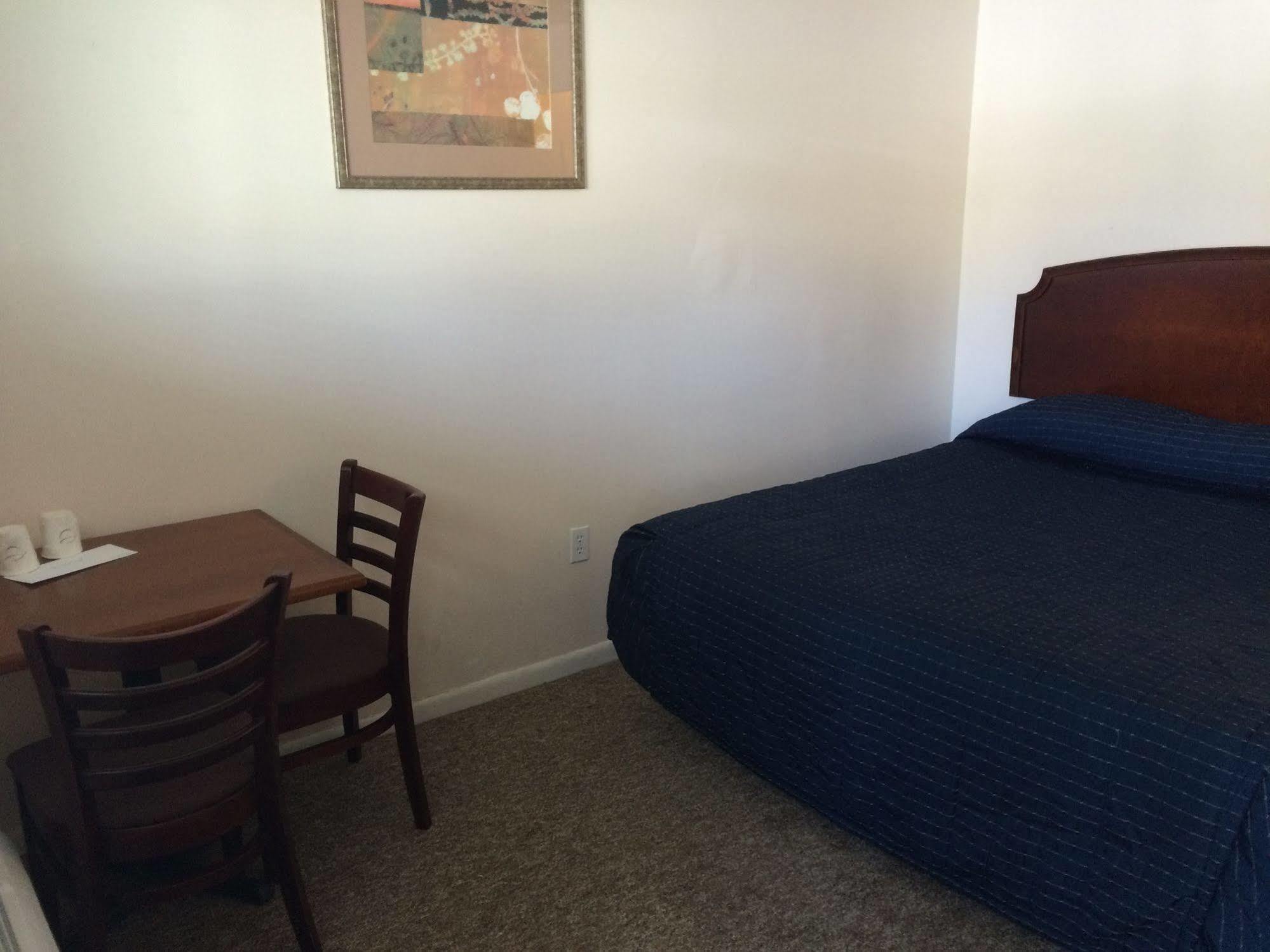 Country Place Inn And Suites White Haven Екстер'єр фото
