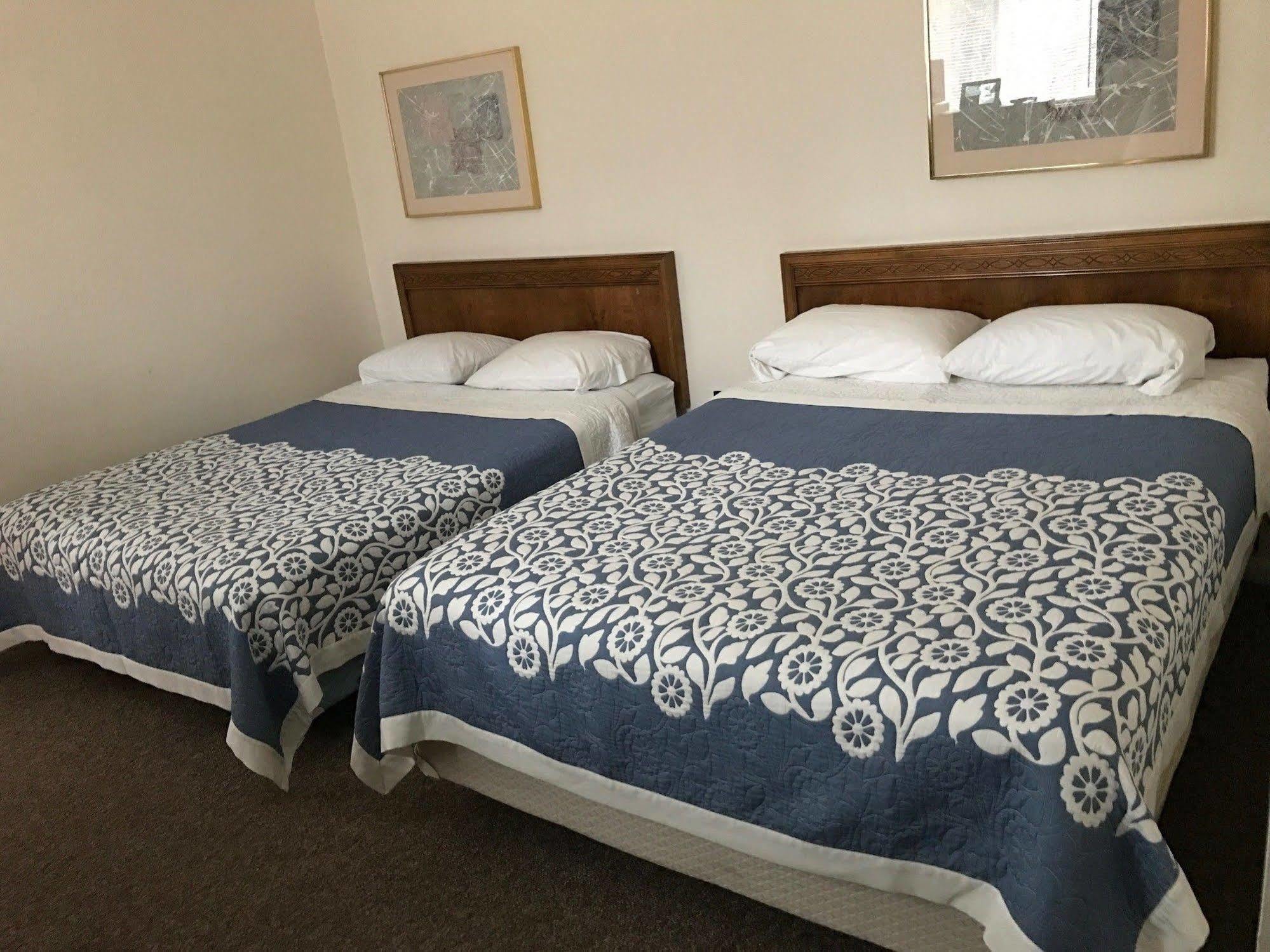 Country Place Inn And Suites White Haven Екстер'єр фото